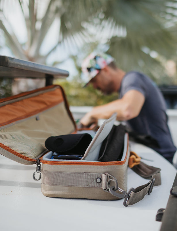 Outdoor 3 Tier Fishing Bag Tackle Bag Multifunctional Portable Fishing Bag  Fishing Rod Travel Suitcase (D 90 * 24 * 16cm)