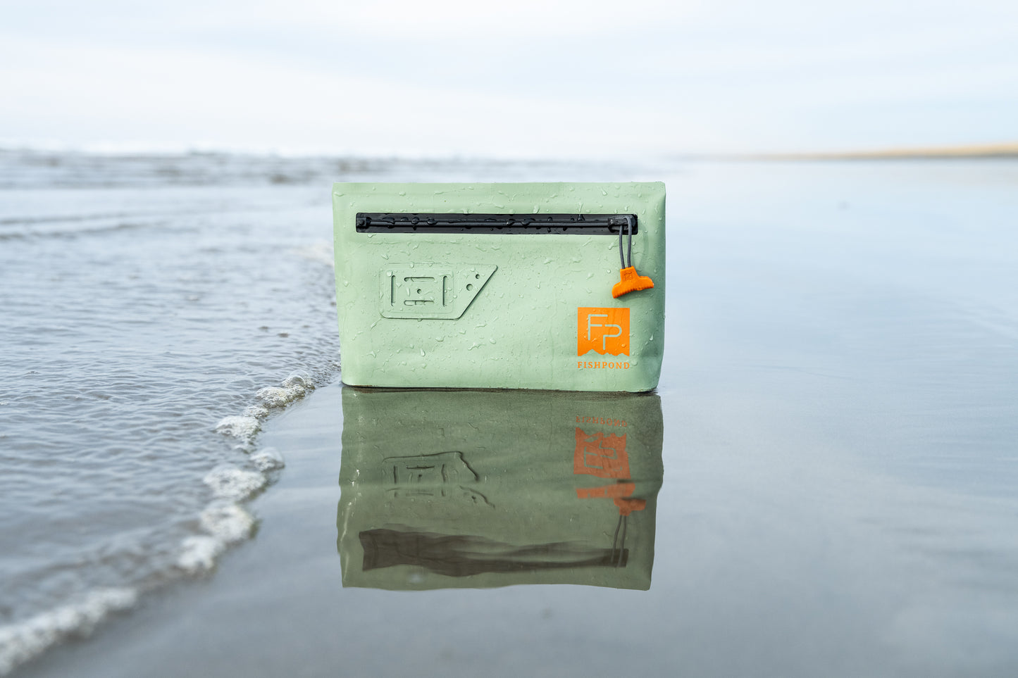 Thunderhead® Submersible Pouch