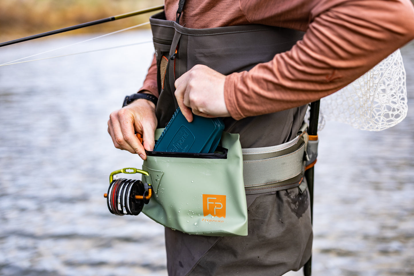 Thunderhead® Submersible Pouch