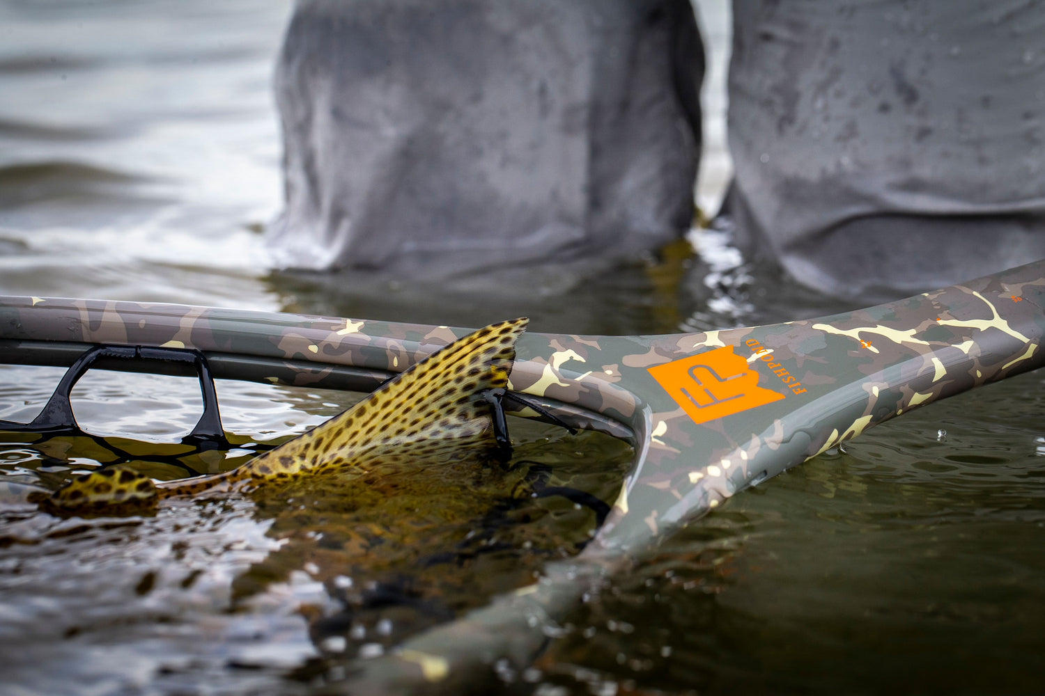 Fishpond Nomad® El Jefe Grande - Shadowcast Camo - 2.0