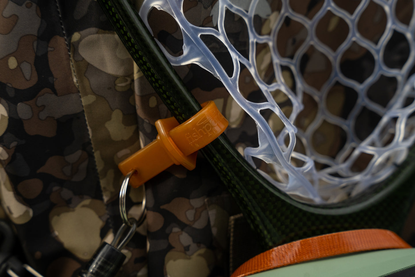fishpond Confluence Net Release 2.0 - Gunmetal | Magnetic Fishing Net  Release