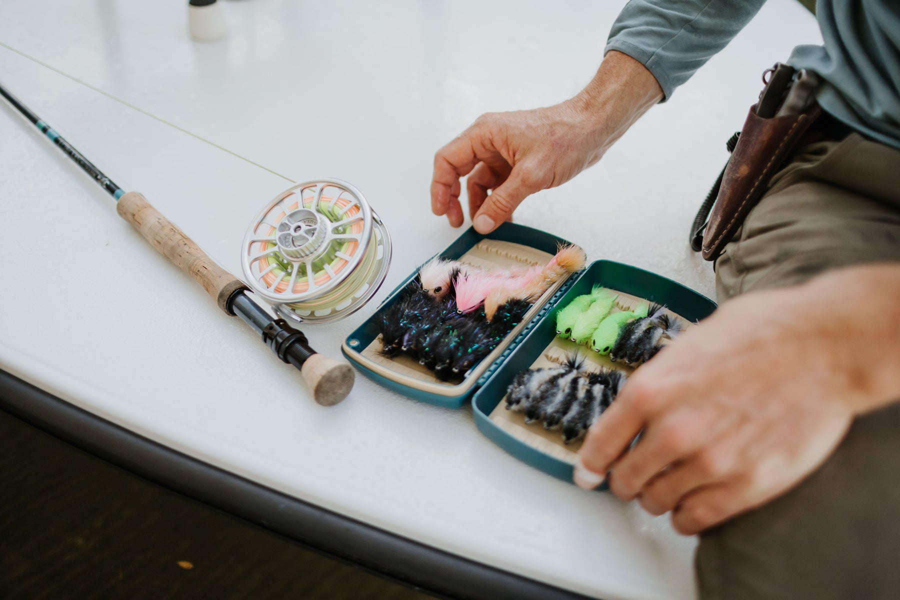 Tacky Pescador Fly Box – Fishpond